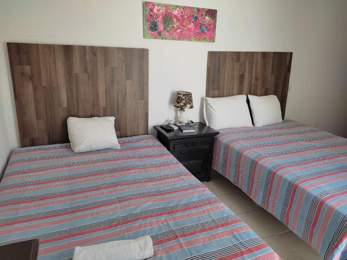 Hospedaje Magnolias ميريدا المظهر الخارجي الصورة